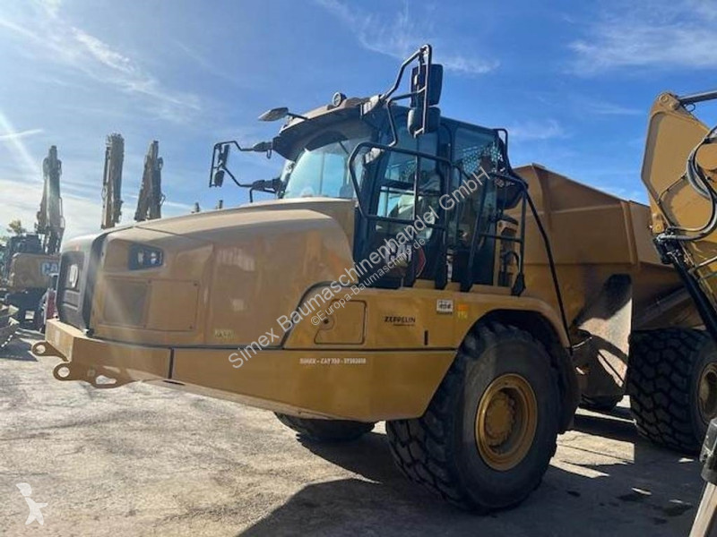 Dumper Caterpillar 730