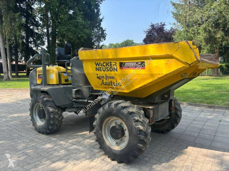 Sklápěčka Wacker Neuson