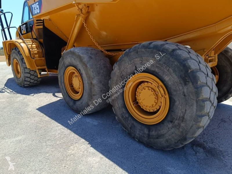 Dumper Caterpillar 735