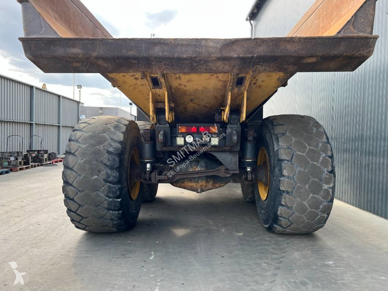 Sklápač Komatsu