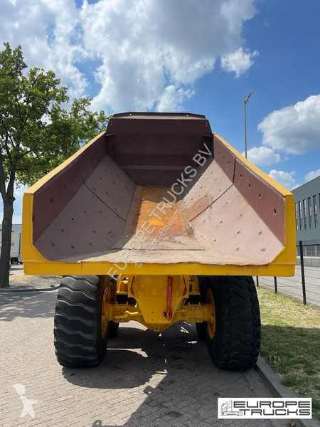 Højsidet godsvogn Volvo 6x6 - Good Tyres