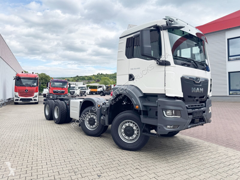 Kamión MAN TGS 35.480 8x8 BB CH TGS 35.480 8x8...