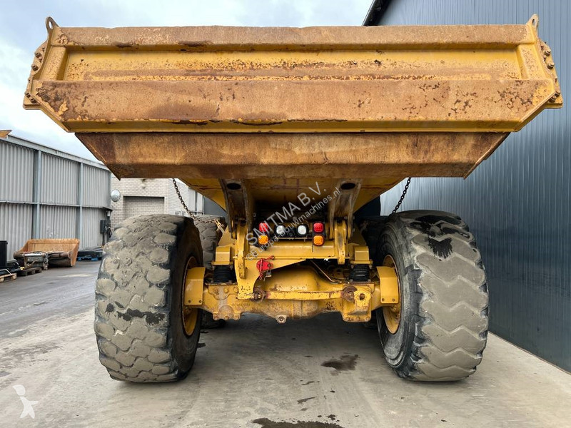 عربة قلابة Caterpillar C