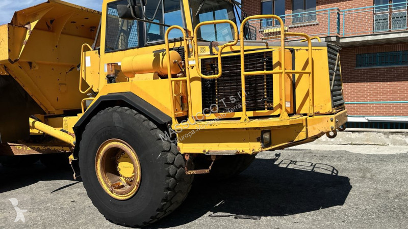 Dumper Volvo 6X6