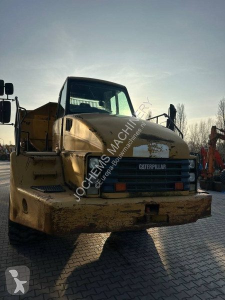 عربة قلابة Caterpillar 740 Dumper