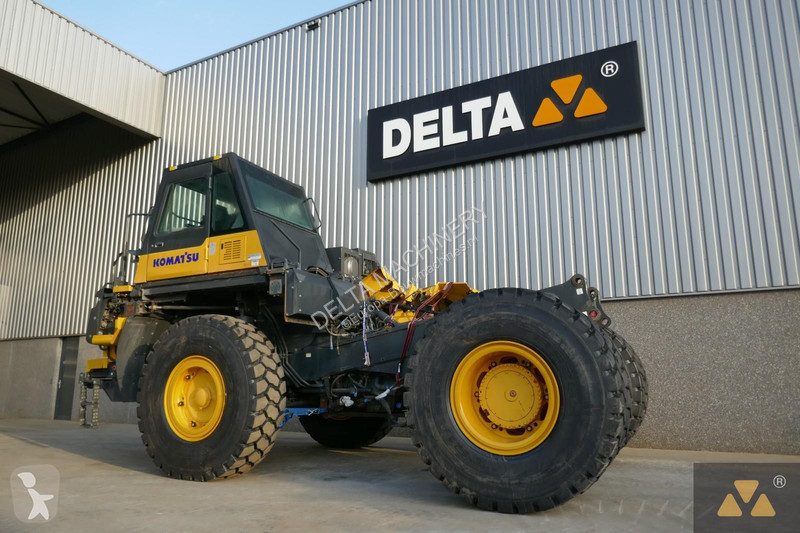 Sklápač Komatsu HD405-8