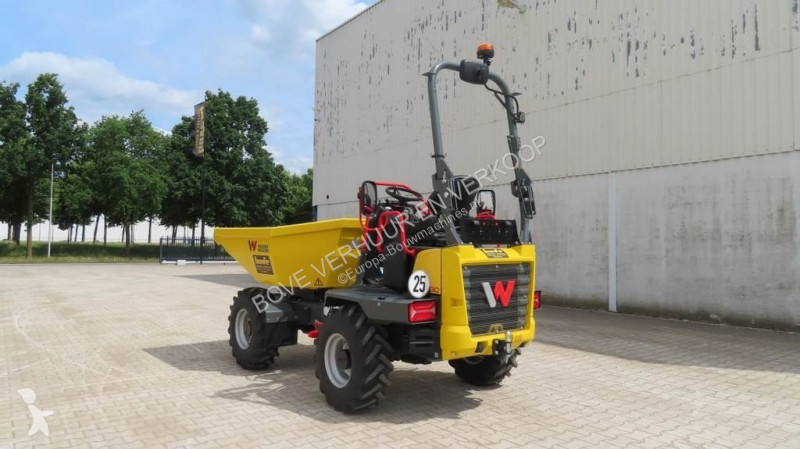 عربة قلابة Wacker Neuson DW30-2