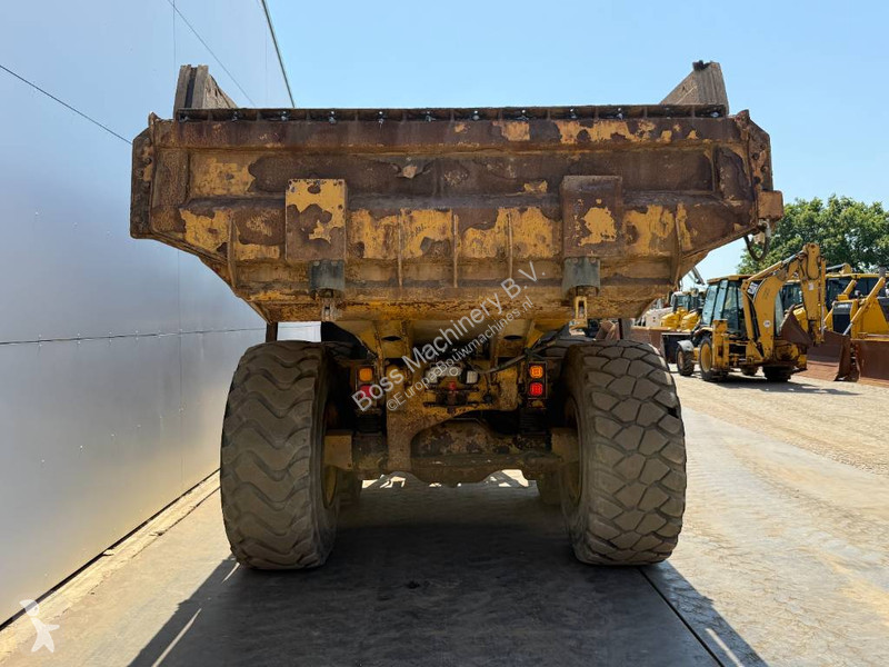 Sklápač Caterpillar - Automatic Greasing / Airco