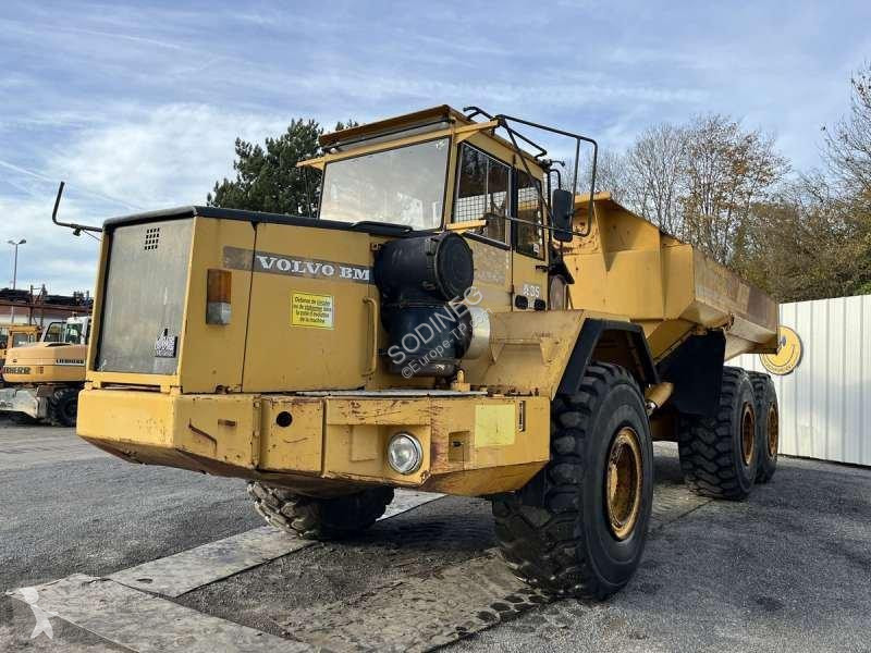 عربة قلابة Volvo 6X6