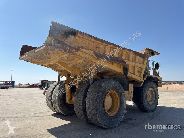 Dumper Caterpillar