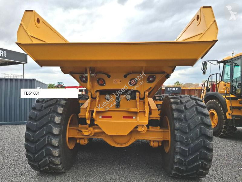 عربة قلابة Bell B35E