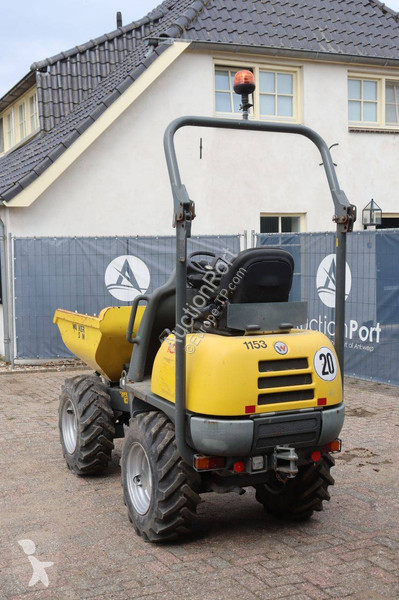 Sklápač Neuson 1001