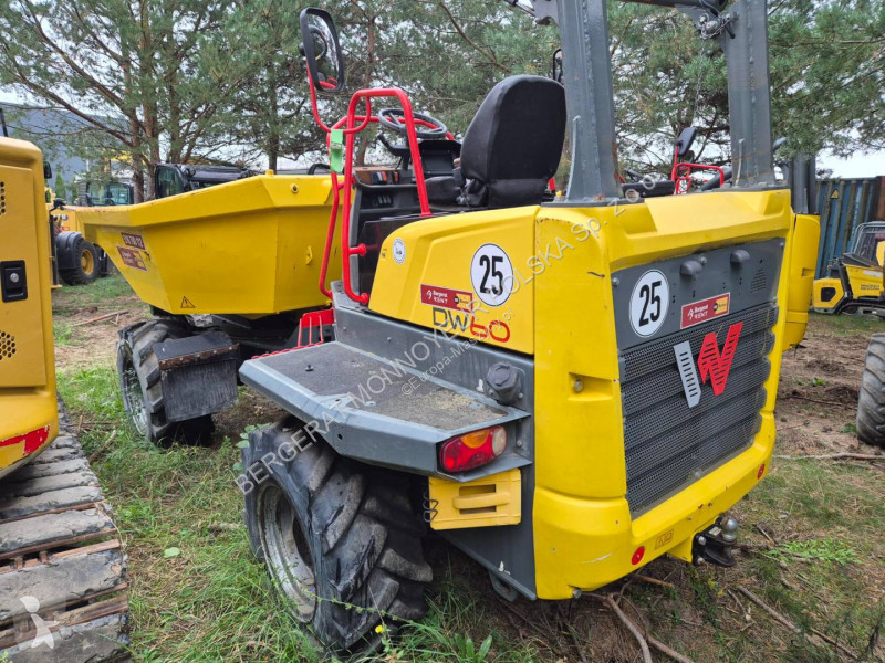 عربة قلابة Wacker Neuson DW60-2
