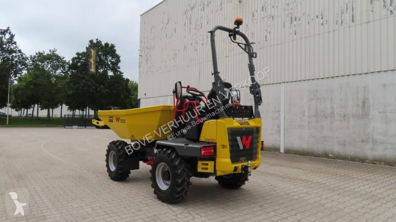 عربة قلابة Wacker Neuson DW30-2