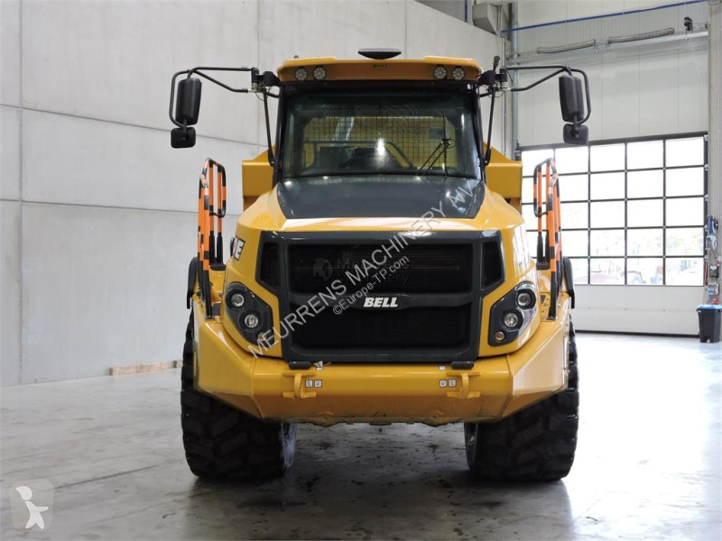عربة قلابة Bell B30E