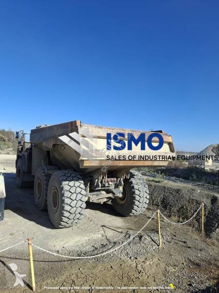 Tippvagn Komatsu HM400-3