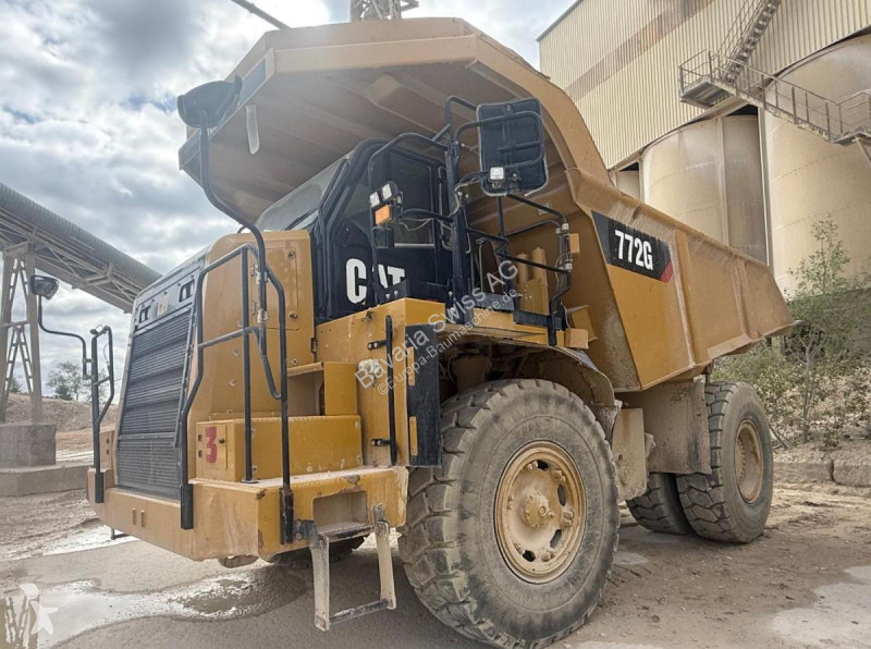 Tombereau Caterpillar G