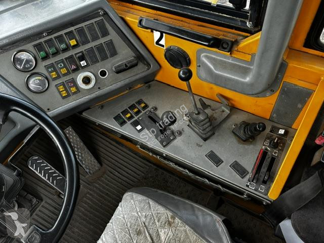 Tombereau Volvo 30C