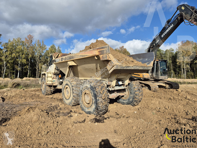 Tombereau Terex