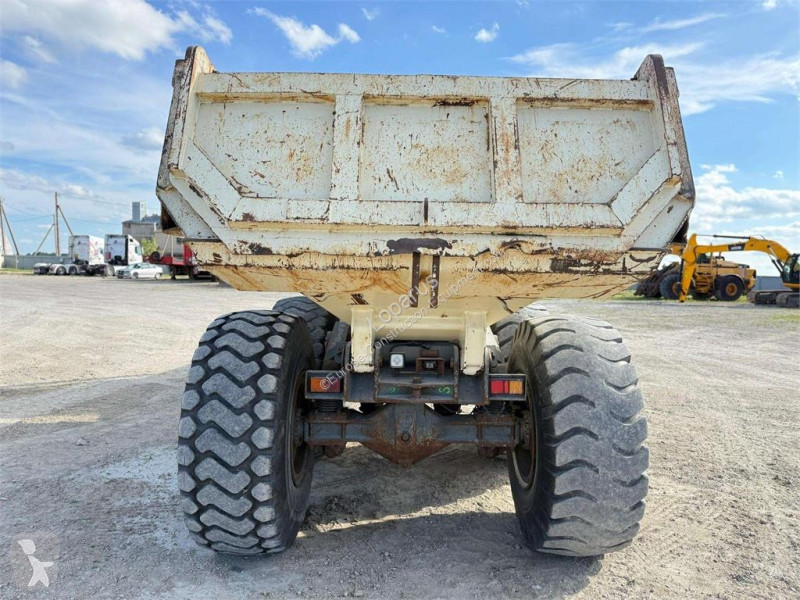 Tippvagn Terex 6x6