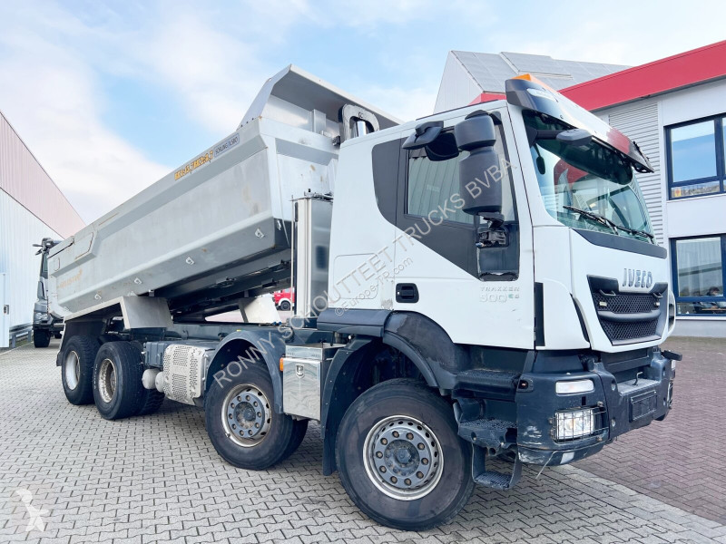 Vrachtwagen  Trakker AT410T50 8x4 Trakker...