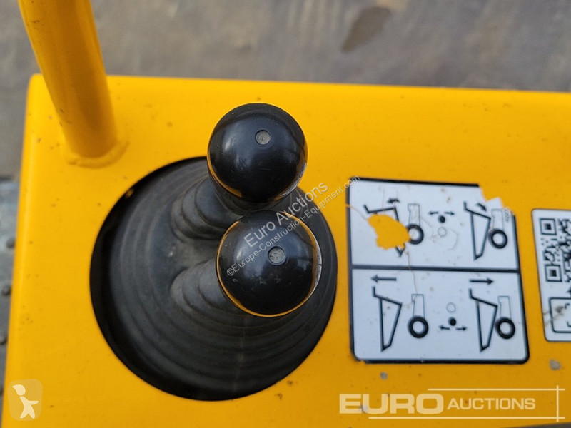 Dumper JCB 1T-2