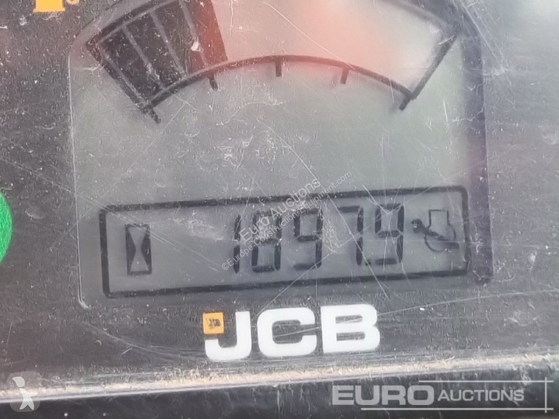 Sklápěčka JCB 6TFT