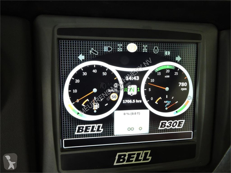 عربة قلابة Bell B30E
