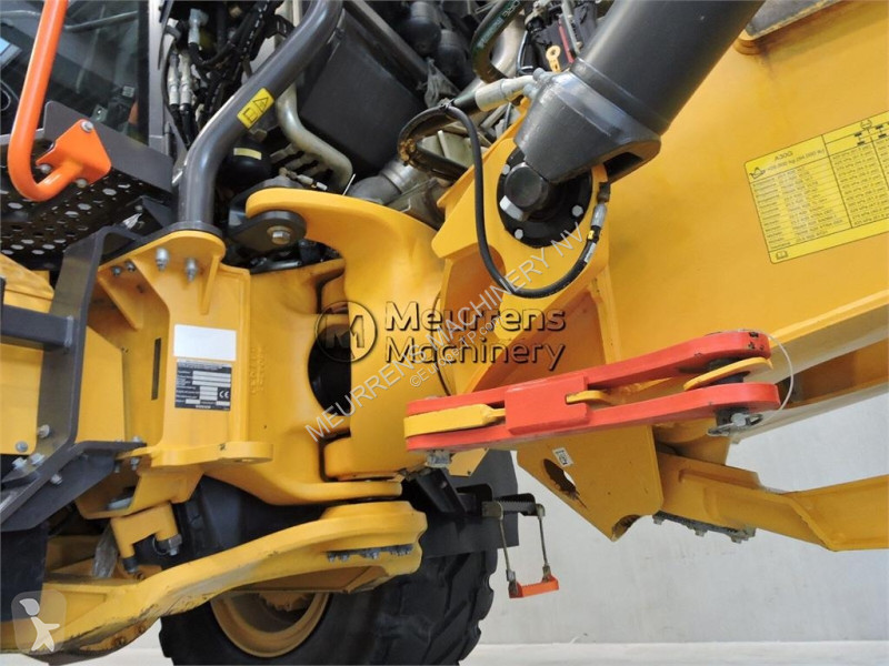 عربة قلابة Volvo G