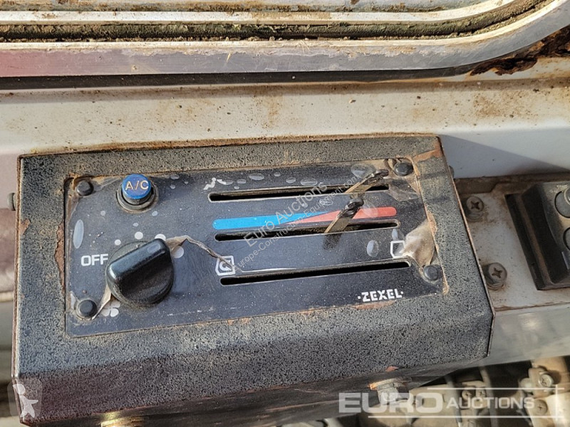 Basculantă IHI IC100