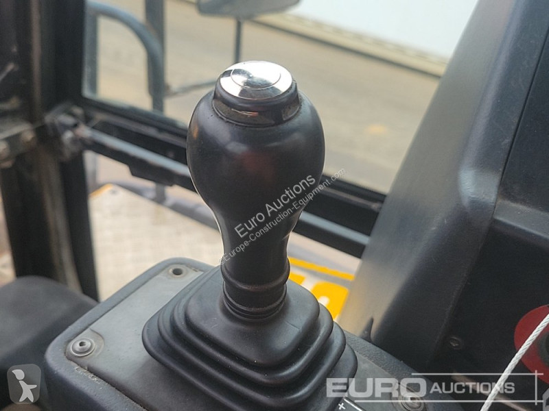 Dumper JCB 718