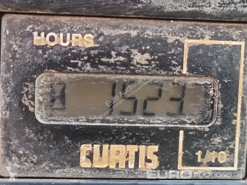Basculantă Mecalac TA3S