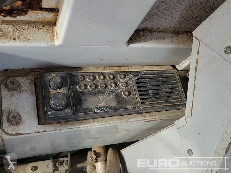 Basculantă IHI IC100