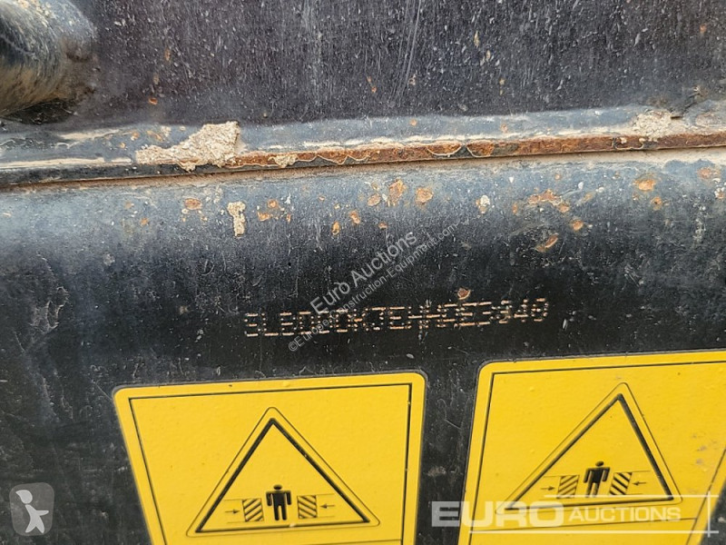 Dumper JCB 3TFT