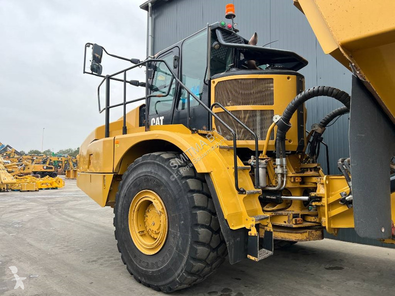 عربة قلابة Caterpillar 745 04A