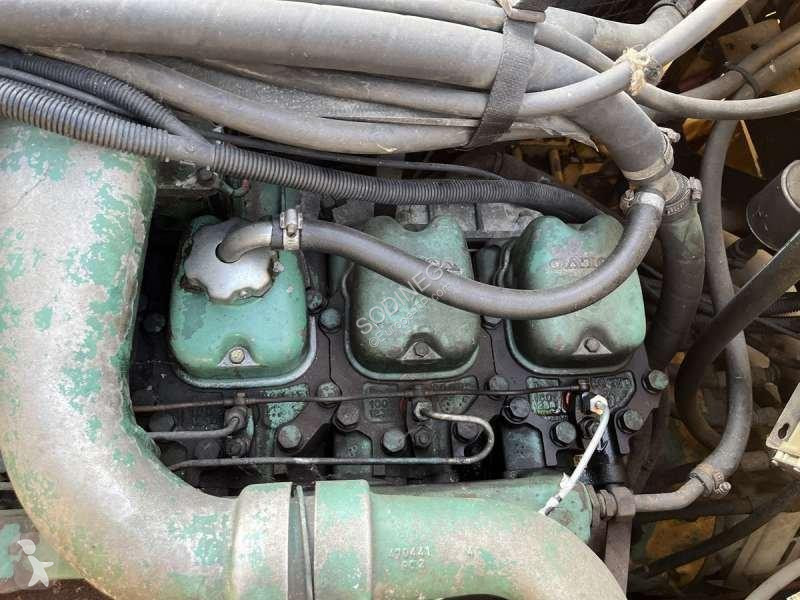 عربة قلابة Volvo 6X6