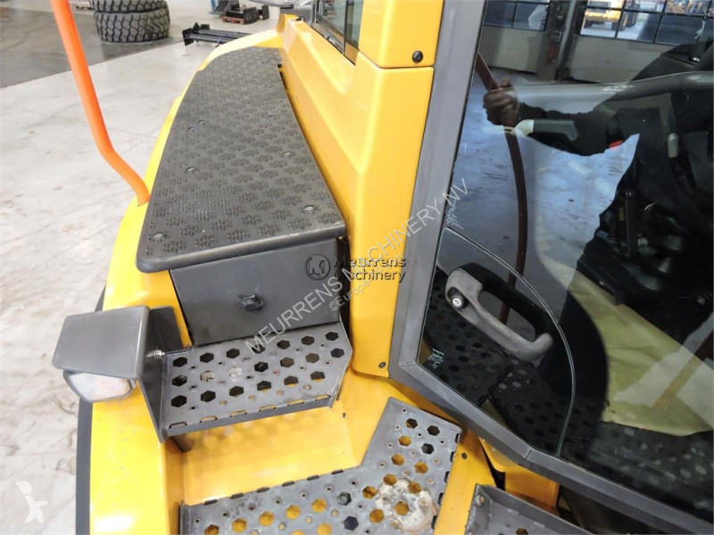 Dumper Volvo G Michelin Tyre
