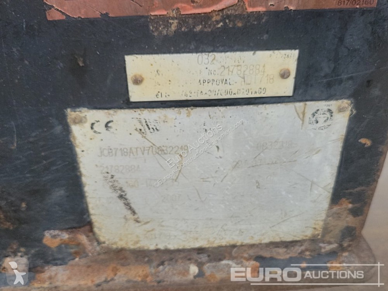 Dumper JCB 718