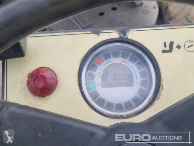 Basculantă Mecalac TA6S
