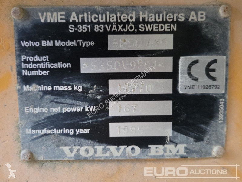 عربة قلابة Volvo