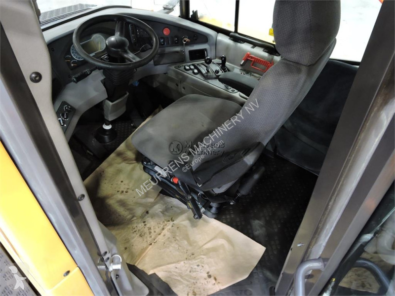 Dumper Volvo G Michelin Tyre