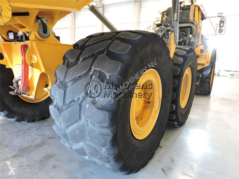عربة قلابة Volvo G