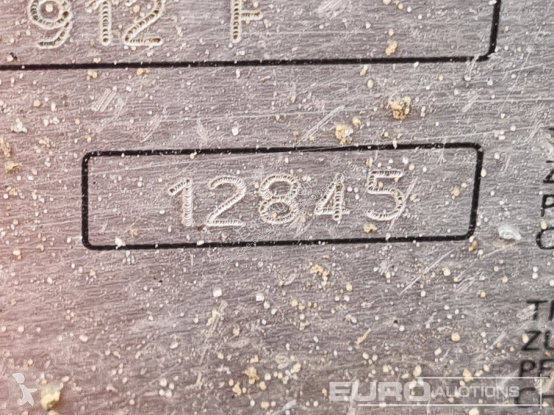 Sklápěčka Hydrema 912F