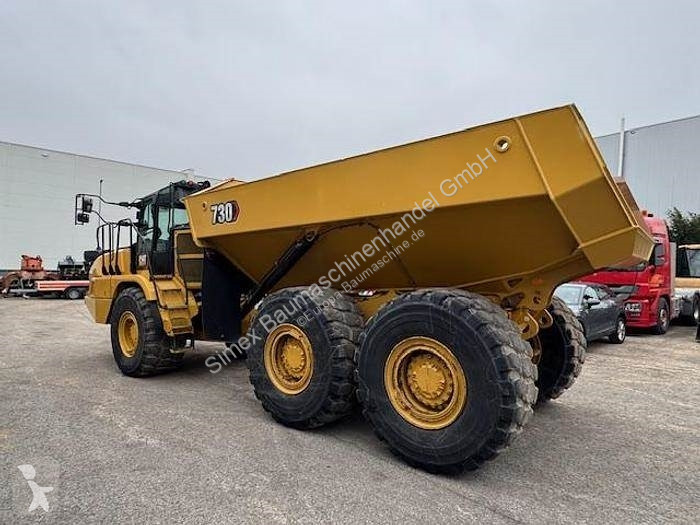 Dumper Caterpillar 730