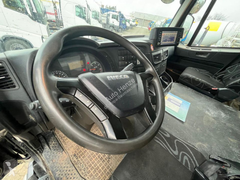 Camion Iveco TRACKER AD450TW 4 Achs...