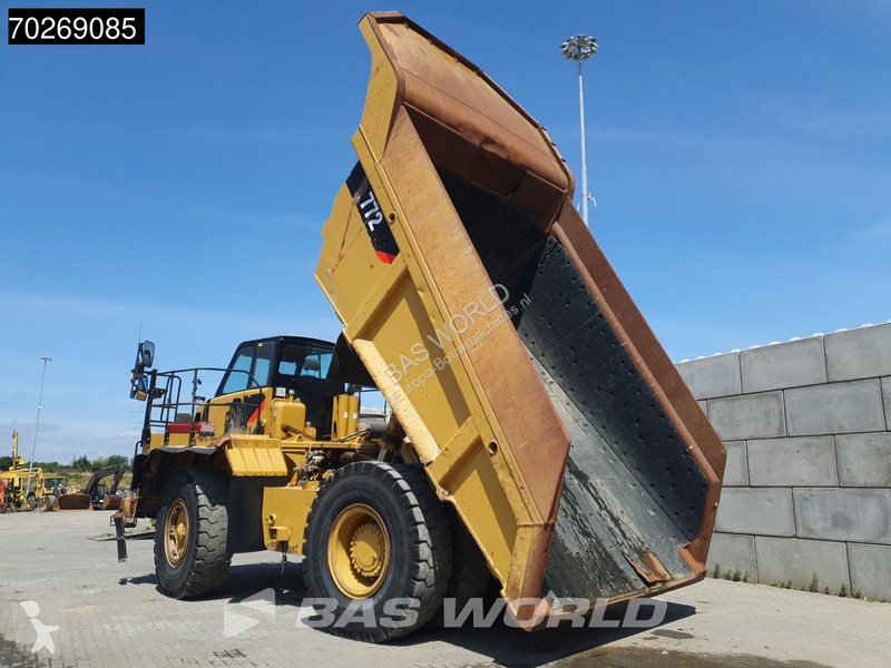 Dumper Caterpillar