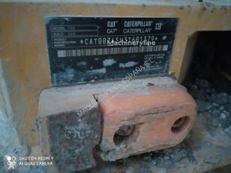 Dumper Caterpillar 745