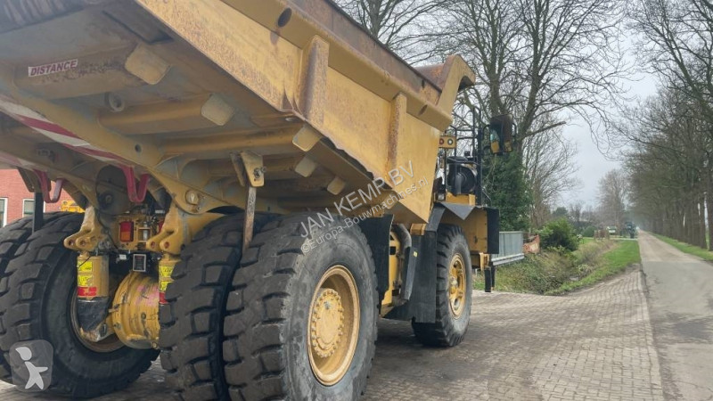 Dumper Caterpillar 770