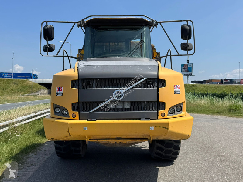 Basculantă Volvo