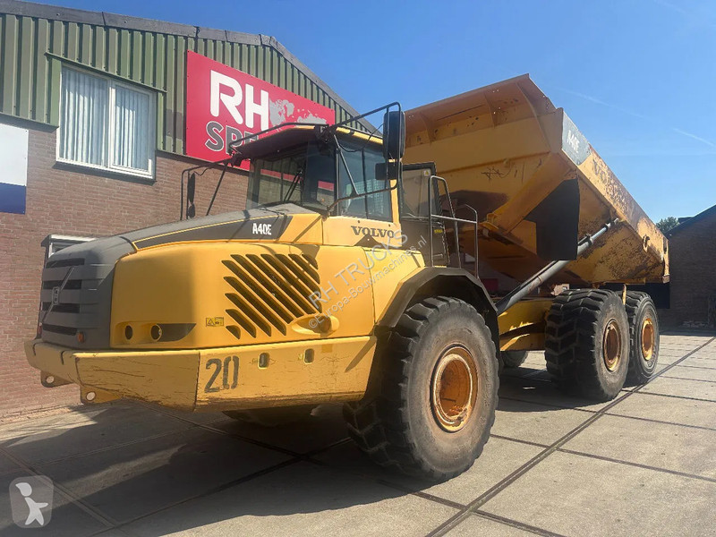 Dumper Volvo E CE 32427 HOURS